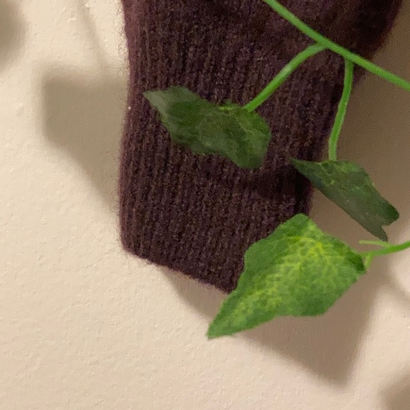 Sweater - Picture 3 of 3